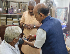 Providing free medical consults 5